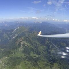 Flugwegposition um 13:50:01: Aufgenommen in der Nähe von Gemeinde Wald am Schoberpaß, 8781, Österreich in 2568 Meter